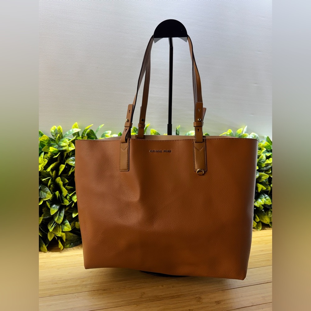 Michael Kors Cameron Reversible Tote